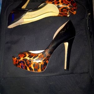 Size 10 leopard print heels
